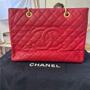 Chanel shopper used condition